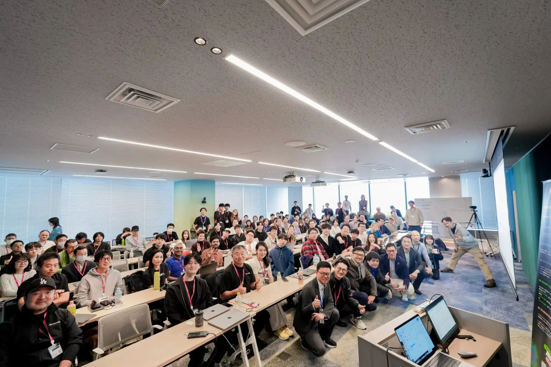 Global Video Hackathonの集合写真