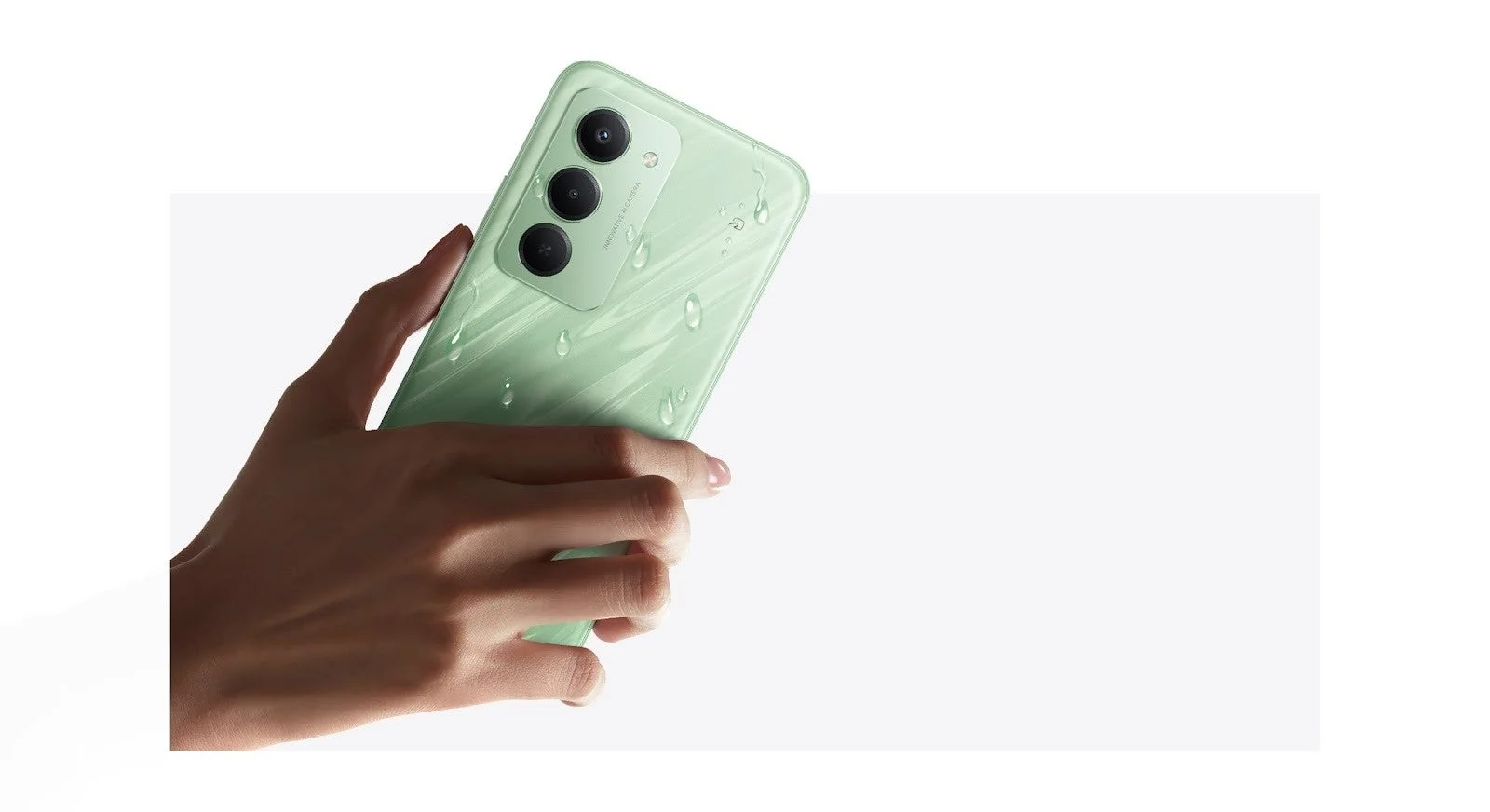 水滴が付いたREDMI 5G