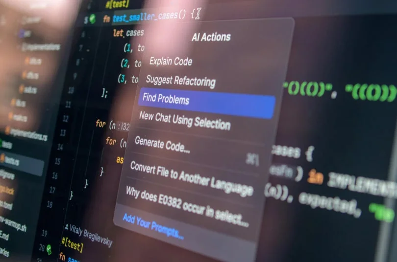 AIアシスタント機能のメニューが表示されたコードエディタの画面