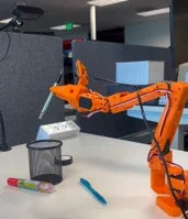 ロボットアーム制御のデモイメージ