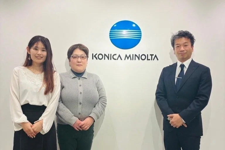 コニカミノルタ社員