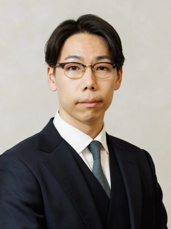 武衣 貴志氏