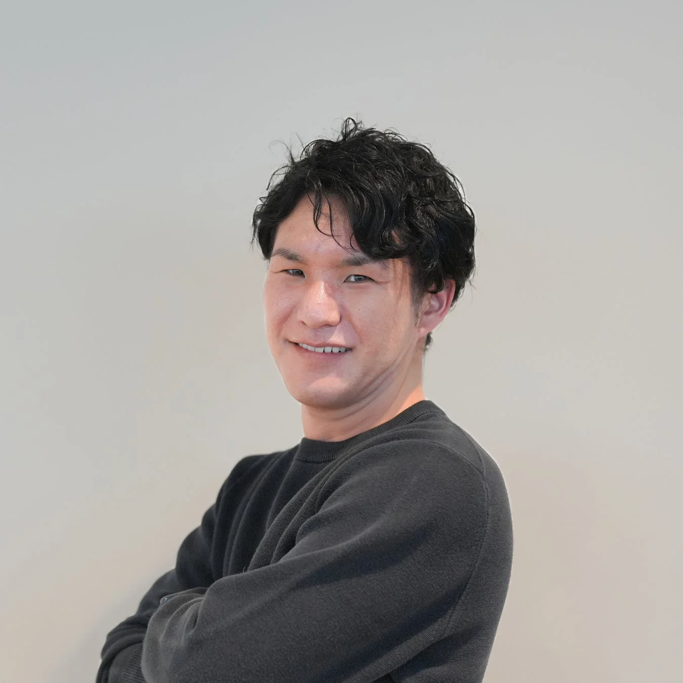 市川 賢氏