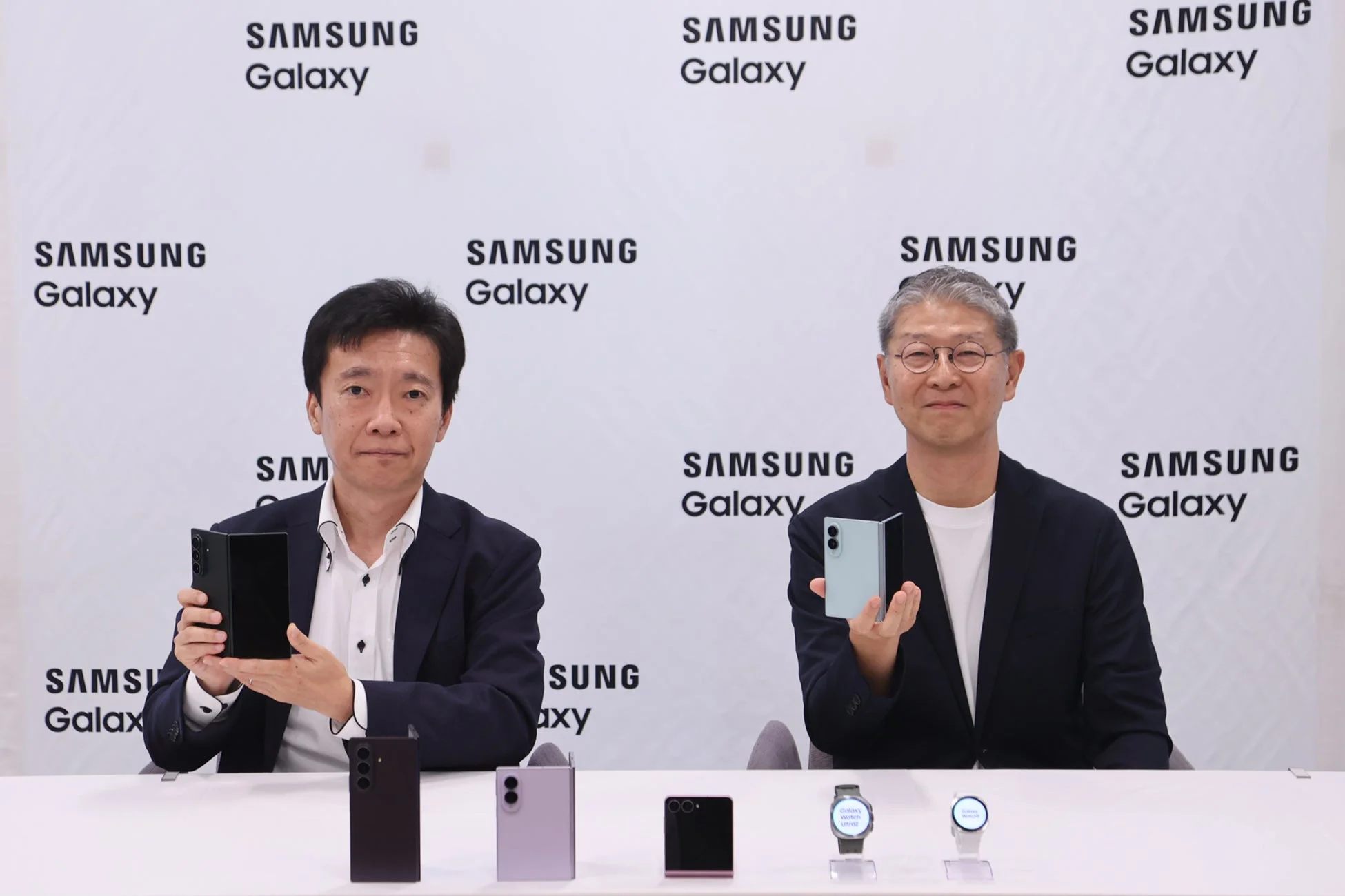 Samsung Galaxy Z Fold8シリーズ発表会の様子