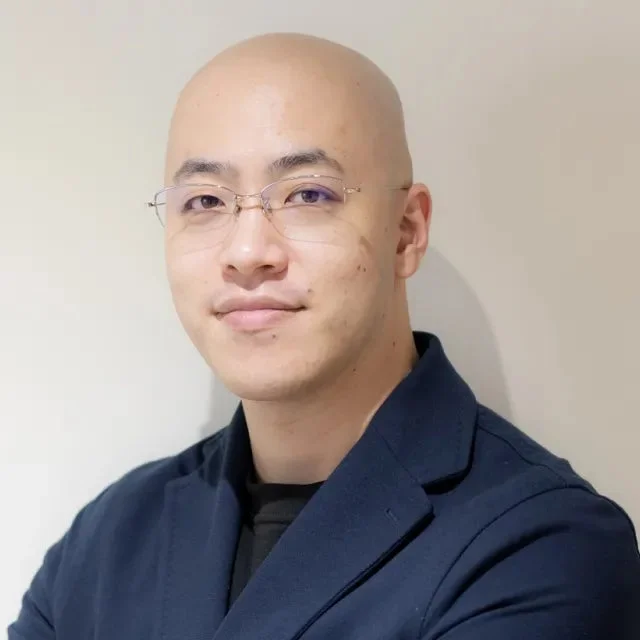 岡村雅信氏